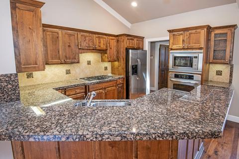 19388 Brookside Way, Bend, OR 97702 photo 5