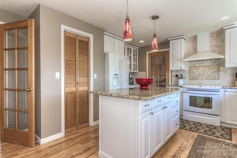 60410 Sunridge Dr, Bend, OR 97702 photo 12