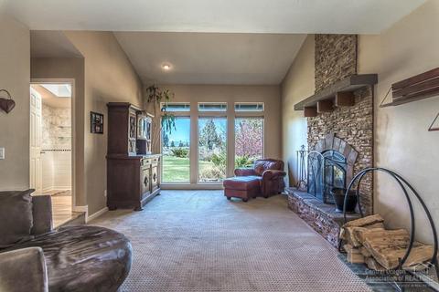 60410 Sunridge Dr, Bend, OR 97702 photo 8