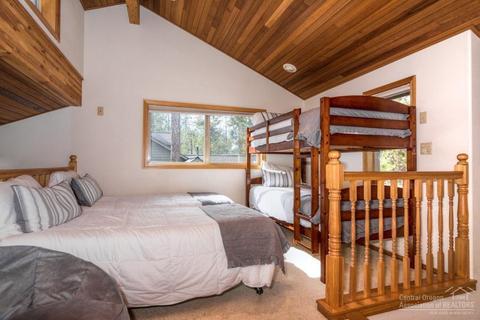 58118 Kinglet Ln, Sunriver, OR 97707 photo 15