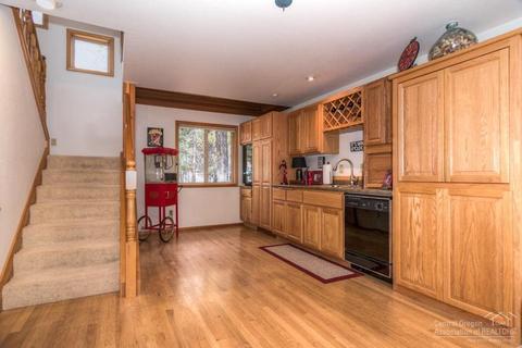 58118 Kinglet Ln, Sunriver, OR 97707 photo 9