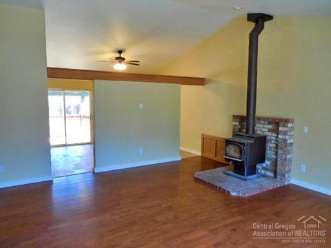 55374 Gross Dr, Bend, OR 97707 photo 7