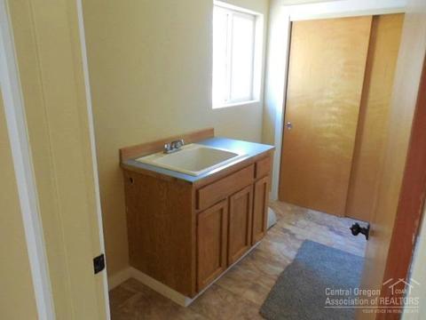 55374 Gross Dr, Bend, OR 97707 photo 5
