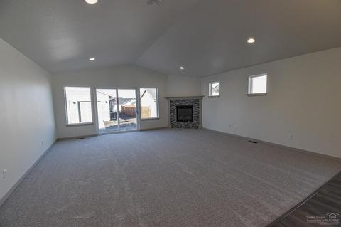 20778 Beaumont Dr, Bend, OR 97701 photo 9