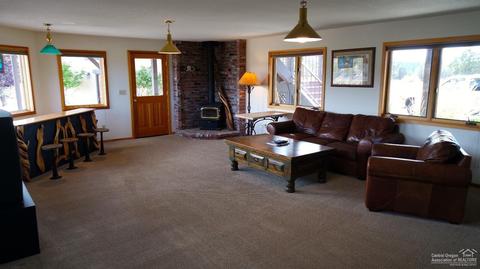 20925 Harper Rd, Bend, OR 97703 photo 12