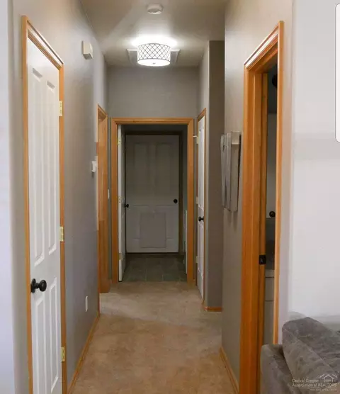 61186 Larkspur Loop, Bend, OR 97702 photo 14