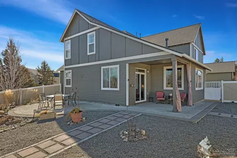 61363 Fairfield Dr, Bend, OR 97702 photo 2