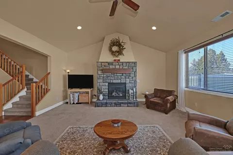 61363 Fairfield Dr, Bend, OR 97702 photo 7