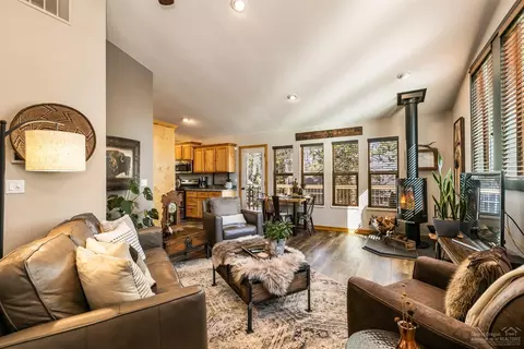 16720 Pony Express Way, Bend, OR 97707 photo 5