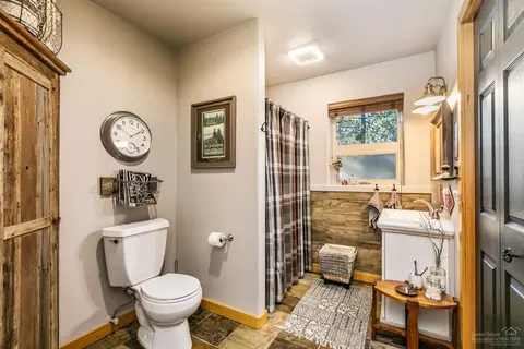 16720 Pony Express Way, Bend, OR 97707 photo 13