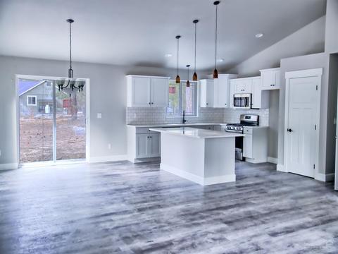 17006 Jacinto Rd, Bend, OR 97707 photo 12