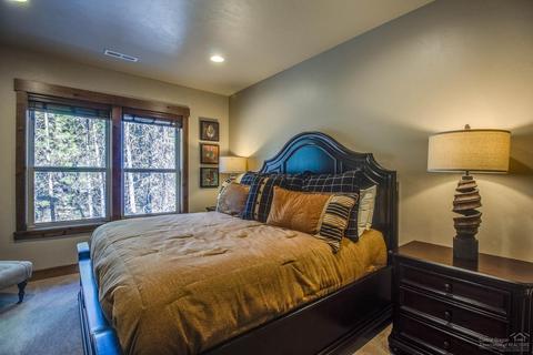 56623 Sunstone Loop, Bend, OR 97707 photo 22