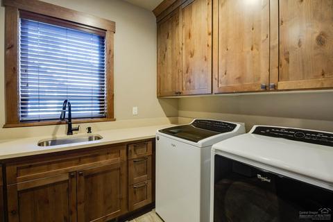56623 Sunstone Loop, Bend, OR 97707 photo 23