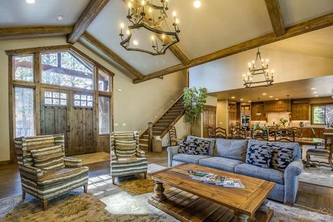 56623 Sunstone Loop, Bend, OR 97707 photo 1