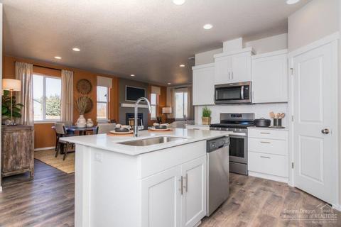 21165 SE Philly Ave, Bend, OR 97701 photo 7