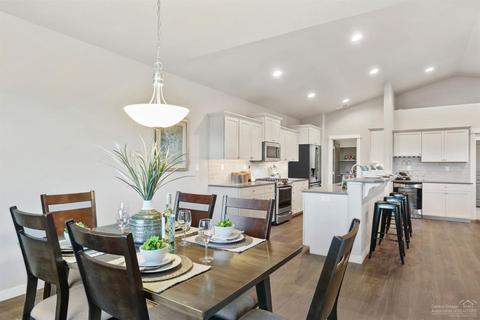 63816 Wellington St, Bend, OR 97701 photo 13