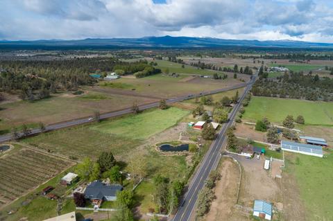 19475 Pinehurst Rd, Bend, OR 97703 photo 29