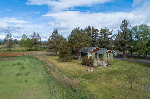 19475 Pinehurst Rd, Bend, OR 97703 photo 4