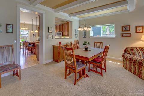 63262 Newhall Pl, Bend, OR 97703 photo 8