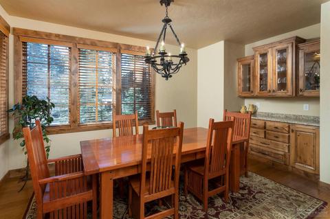 19542 Green Lakes Loop, Bend, OR 97702 photo 11
