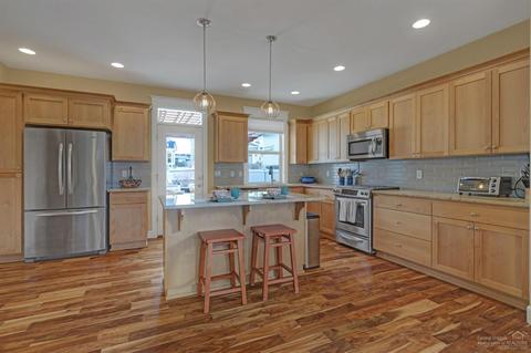 61080 SE Ruby Peak, Bend, OR 97702 photo 10