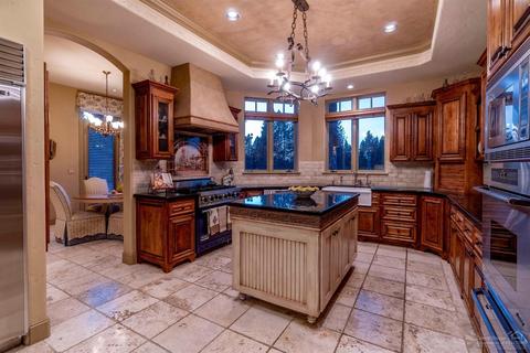 60220 Sunset View Dr, Bend, OR 97702 photo 6