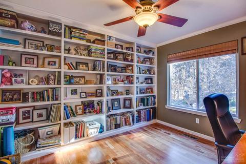 17011 Upland Rd, Bend, OR 97707 photo 13