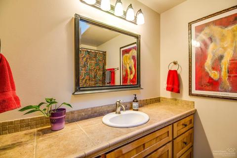17011 Upland Rd, Bend, OR 97707 photo 15