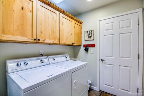 17011 Upland Rd, Bend, OR 97707 photo 16
