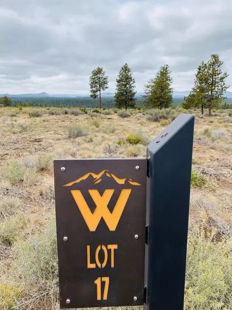 62375 Huntsman Loop, Bend, OR 97703 photo 1