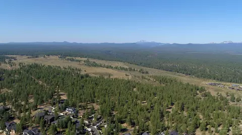 62365 Huntsman Loop, Bend, OR 97703 photo 10