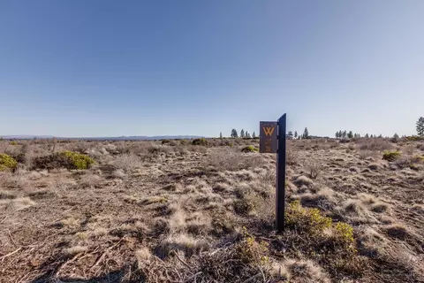 62365 Huntsman Loop, Bend, OR 97703 photo 14
