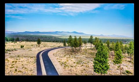 62340 Huntsman Loop, Bend, OR 97703 photo 2