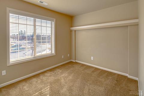 20251 NW Schaeffer Dr, Bend, OR 97703 photo 16