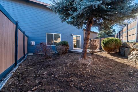 20251 NW Schaeffer Dr, Bend, OR 97703 photo 20
