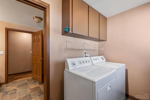 52765 Day Rd, La Pine, OR 97739 photo 12