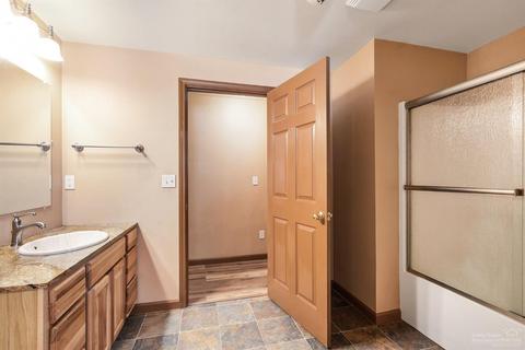 52765 Day Rd, La Pine, OR 97739 photo 11