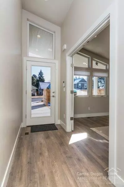 62013 Dantili Rd, Bend, OR 97701 photo 4