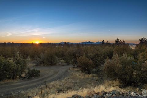 24415 Dodds, Bend, OR 97701 photo 1