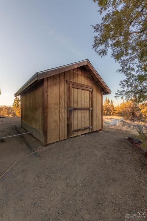 24415 Dodds, Bend, OR 97701 photo 20