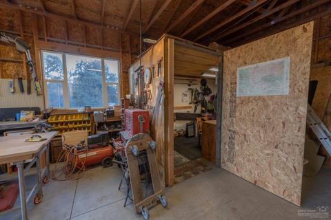 24415 Dodds, Bend, OR 97701 photo 18