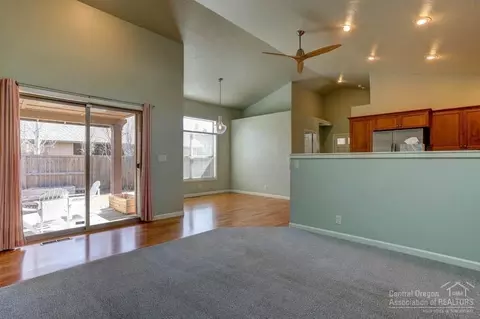 20354 Chase Rd, Bend, OR 97702 photo 9