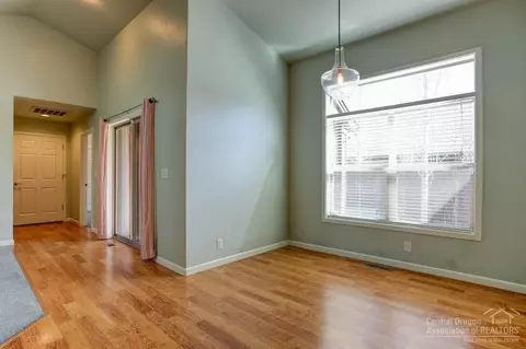 20354 Chase Rd, Bend, OR 97702 photo 10