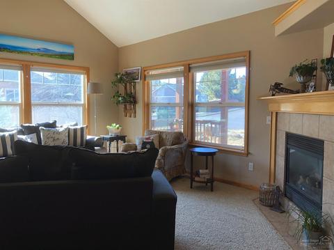 63216 NEastview Dr, Bend, OR 97701 photo 5
