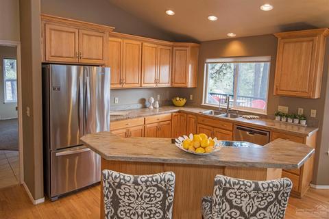 16493 Beaver Dr, Bend, OR 97707 photo 6