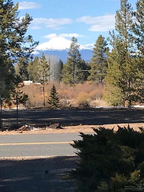 53710 Riverview Dr, La Pine, OR 97739 photo 4