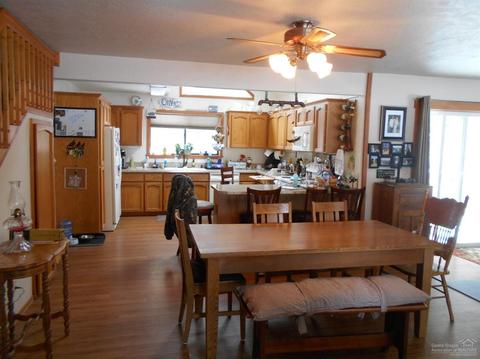 53710 Riverview Dr, La Pine, OR 97739 photo 10