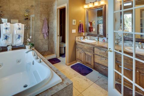 61073 Ferguson Ct, Bend, OR 97702 photo 17