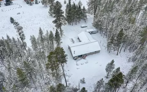 16298 Bear Ln, Bend, OR 97707 photo 19