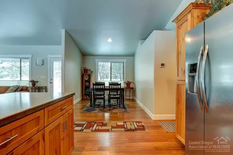 16298 Bear Ln, Bend, OR 97707 photo 9